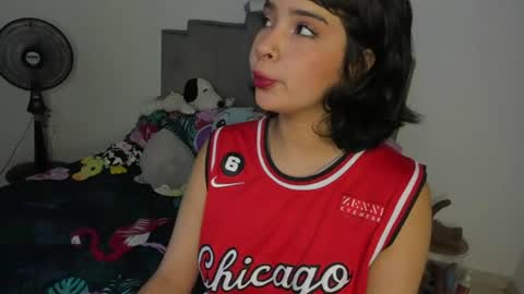   online show from 06-20-26, 07:49