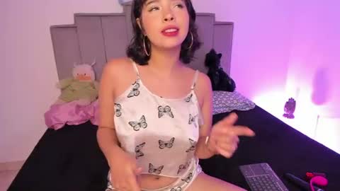   online show from 07-28-26, 06:42