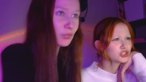 Snapshot of chloe_wifey chatting on 11-26-25, 11:50 chloe wifey online show from 11-26-25, 11:50