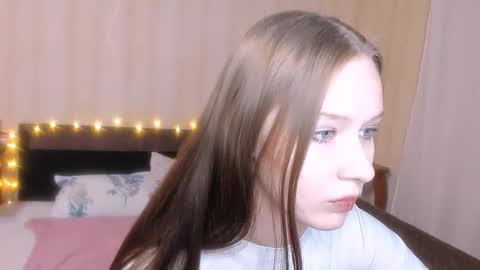 Snapshot of chloe_wifey chatting on 02-08-26, 08:45 chloe wifey online show from 02-08-26, 08:45