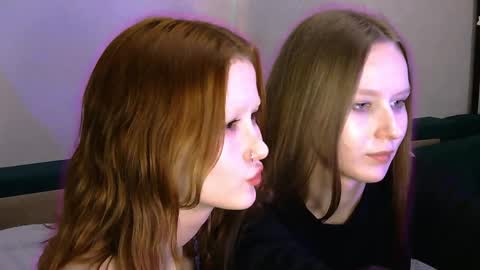 Snapshot of chloe_wifey chatting on 04-04-26, 08:06 chloe wifey online show from 04-04-26, 08:06