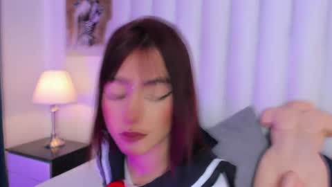 chloe_wilson7 online show from 04-14-26, 12:00