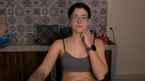 Eva and Sandra online show from 02-09-25, 03:56