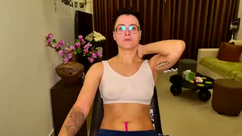 Eva and Sandra online show from 07-02-26, 04:51