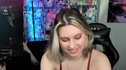 Snapshot of chloebloss0m chatting on 03-12-25, 06:07 Boni online show from 03-12-25, 06:07