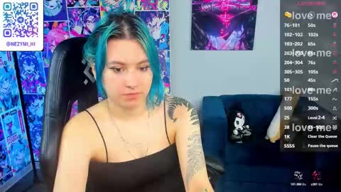 Snapshot of chloebloss0m chatting on 10-10-25, 03:05 Boni online show from 10-10-25, 03:05