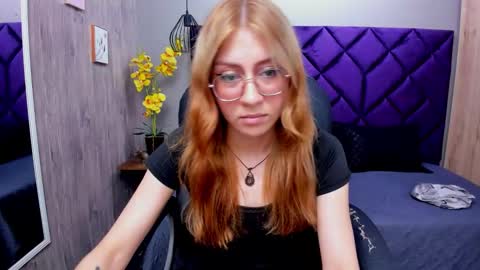 Snapshot of chloecampbell03 chatting on 09-29-25, 05:51 chloecampbell03 online show from 09-29-25, 05:51
