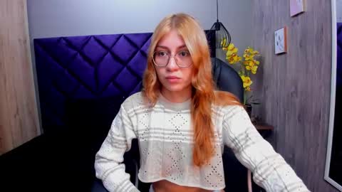 chloecampbell03 online show from 10-21-25, 12:50