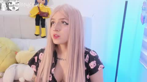 Snapshot of chloee_gardner chatting on 05-18-26, 09:53 Chloe online show from 05-18-26, 09:53