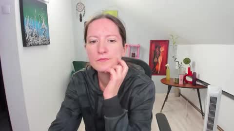 chloehottie online show from 09-15-25, 02:11