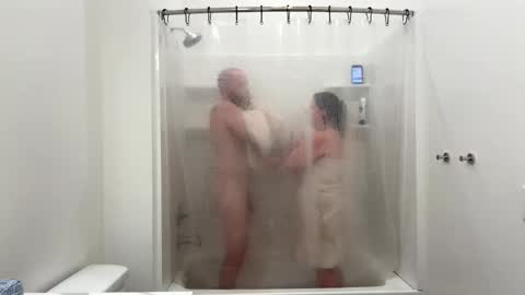 Snapshot of chloejaxxx chatting on 09-30-25, 01:54 chloejaxxx online show from 09-30-25, 01:54