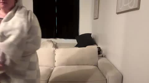 Snapshot of chloejaxxx chatting on 10-03-25, 03:09 chloejaxxx online show from 10-03-25, 03:09