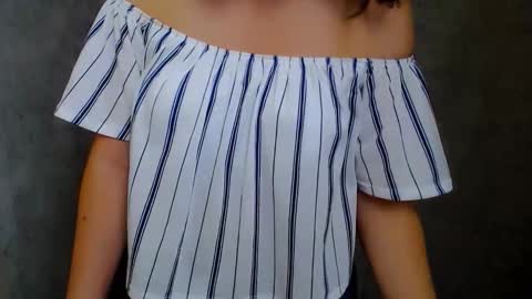 Chloe online show from 11-09-25, 11:41