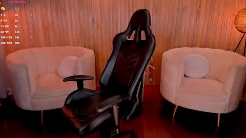 Snapshot of chloemanson chatting on 03-08-25, 12:11 Chloe OF chloemanson online show from 03-08-25, 12:11