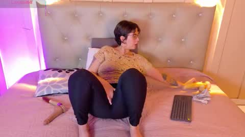 Chloe rosse online show from 10-29-25, 01:41