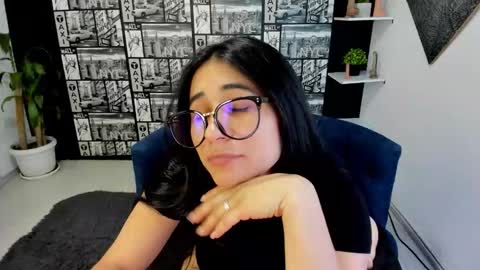 ChloeTurner  online show from 12-02-25, 07:09