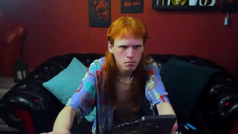 Chloe online show from 05-17-26, 01:29