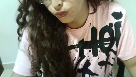 chochohot45 online show from 02-04-25, 05:53