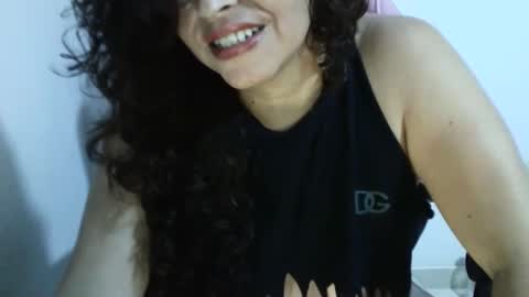 chochohot45 online show from 10-06-25, 01:52