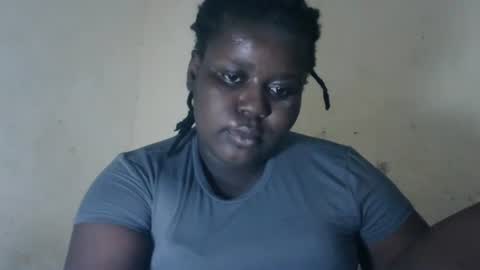 Paula online show from 11-28-25, 07:44