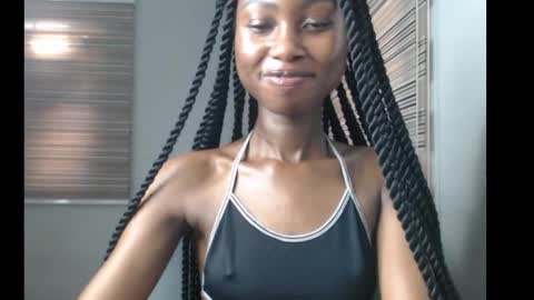 Snapshot of choco_petitqueen chatting on 11-06-25, 06:58 choco_petitqueen online show from 11-06-25, 06:58