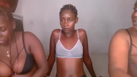 Snapshot of choco_velvett chatting on 04-09-26, 09:42 choco_velvett online show from 04-09-26, 09:42