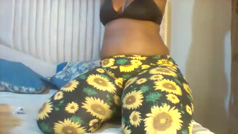 chocobabe002 online show from 09-27-25, 06:57