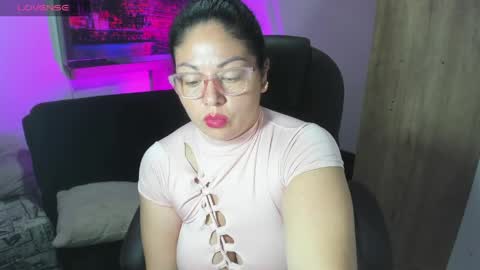 Snapshot of chocobunny_1 chatting on 05-16-26, 12:40 chocobunny_1 online show from 05-16-26, 12:40