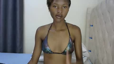 Snapshot of chocokity chatting on 10-18-25, 04:30 chocokity online show from 10-18-25, 04:30