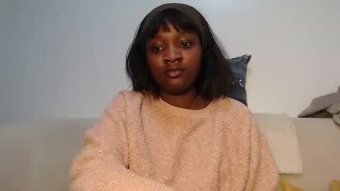 Snapshot of chocolate_desiree chatting on 02-20-26, 08:27 Lofti online show from 02-20-26, 08:27