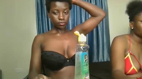 Snapshot of chocolate_iva chatting on 10-05-25, 01:20 Iva online show from 10-05-25, 01:20