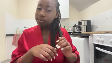Snapshot of chocolatebunnycakez chatting on 02-05-26, 02:05 chocolatebunnycakez online show from 02-05-26, 02:05