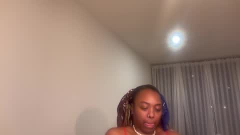 ChocolateCakeQueen online show from 12-03-25, 03:03