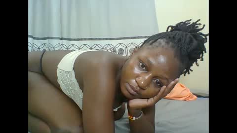 Snapshot of chocolateskin4 chatting on 10-18-25, 11:16 JANE online show from 10-18-25, 11:16