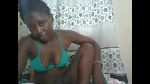 Snapshot of chocolateskin4 chatting on 11-21-25, 07:07 JANE online show from 11-21-25, 07:07