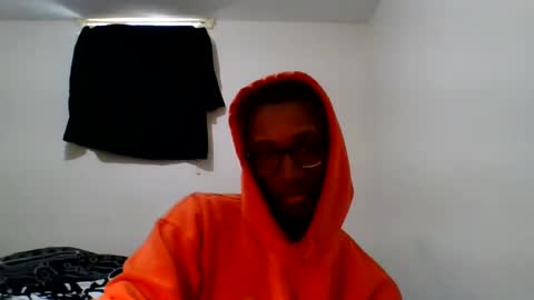 Snapshot of chocolatinhermoso chatting on 12-02-24, 05:15 Chocolatinhermoso online show from 12-02-24, 05:15