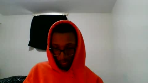 Snapshot of chocolatinhermoso chatting on 12-10-24, 06:38 Chocolatinhermoso online show from 12-10-24, 06:38