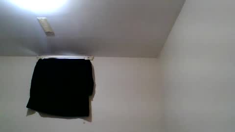 Snapshot of chocolatinhermoso chatting on 01-06-25, 04:02 Chocolatinhermoso online show from 01-06-25, 04:02