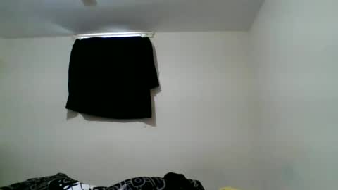 Snapshot of chocolatinhermoso chatting on 01-17-25, 03:53 Chocolatinhermoso online show from 01-17-25, 03:53