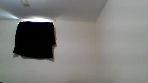 Snapshot of chocolatinhermoso chatting on 02-14-25, 05:25 Chocolatinhermoso online show from 02-14-25, 05:25