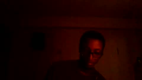 Snapshot of chocolatinhermoso chatting on 11-18-25, 03:12 Chocolatinhermoso online show from 11-18-25, 03:12