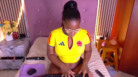 Snapshot of chocoo_dessert chatting on 07-04-26, 06:19 online show from 07-04-26, 06:19