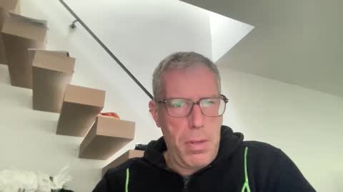 Snapshot of choupipat1 chatting on 05-22-26, 07:04 choupipat1 online show from 05-22-26, 07:04