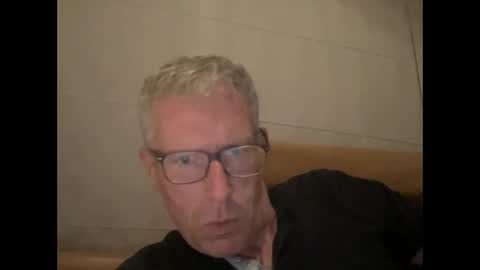 Snapshot of choupipat1 chatting on 05-27-26, 10:07 choupipat1 online show from 05-27-26, 10:07