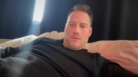 Snapshot of chris2021x chatting on 01-31-25, 10:42 Chris online show from 01-31-25, 10:42