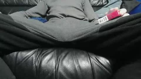 Snapshot of chris526520 chatting on 02-10-26, 02:04 chris526520 online show from 02-10-26, 02:04