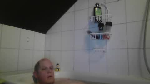 chris84ger online show from 01-04-25, 05:58