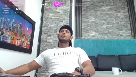 chris_dick2 online show from 12-17-25, 09:48