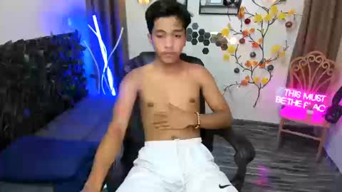 Snapshot of chris_hardfucker chatting on 12-17-25, 03:34 chris_hardfucker online show from 12-17-25, 03:34