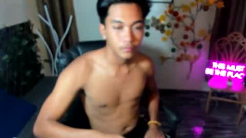 Snapshot of chris_hardfucker chatting on 12-22-25, 02:08 chris_hardfucker online show from 12-22-25, 02:08